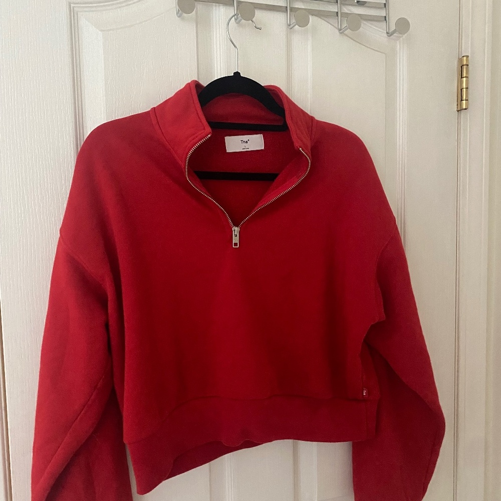 TNA Quarter Zip